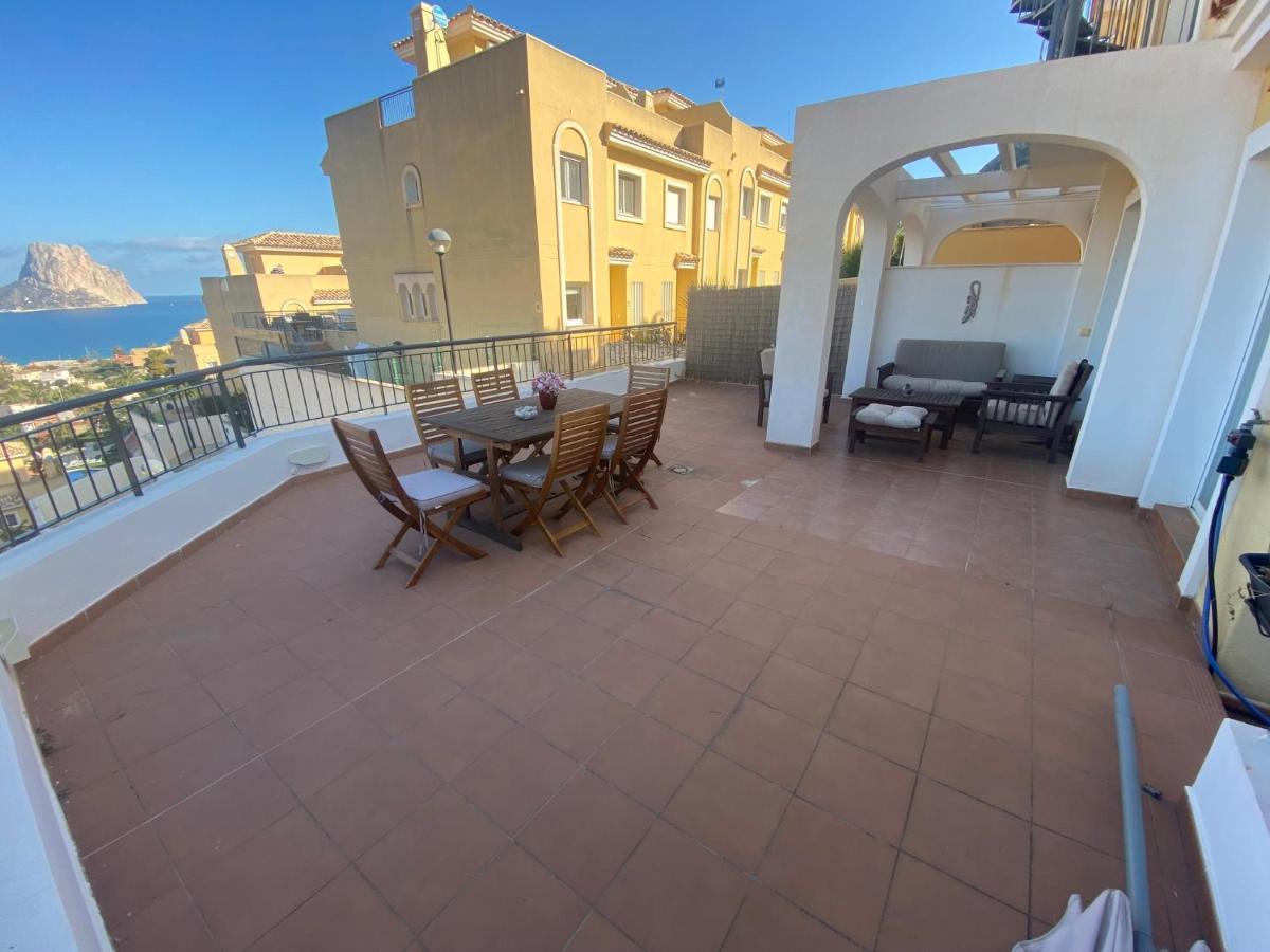 Chalet Adosado Con Vistas Al Mar Calp Exterior foto