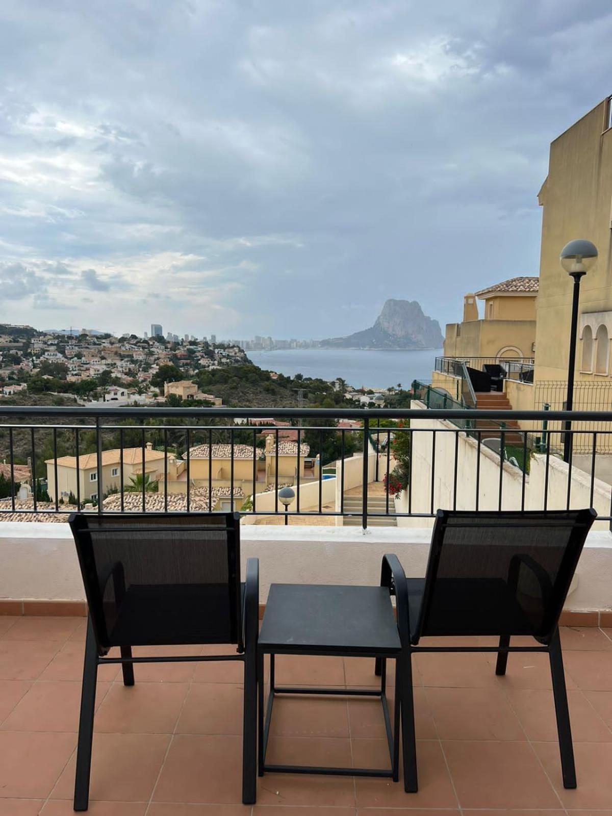 Chalet Adosado Con Vistas Al Mar Calp Exterior foto